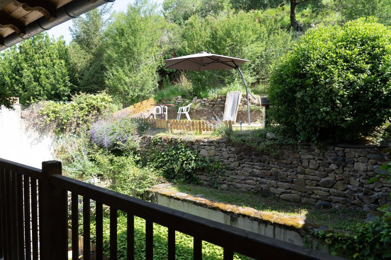 Bed and Breakfast Chez Toon, Bar Deco Blesle Exterior foto