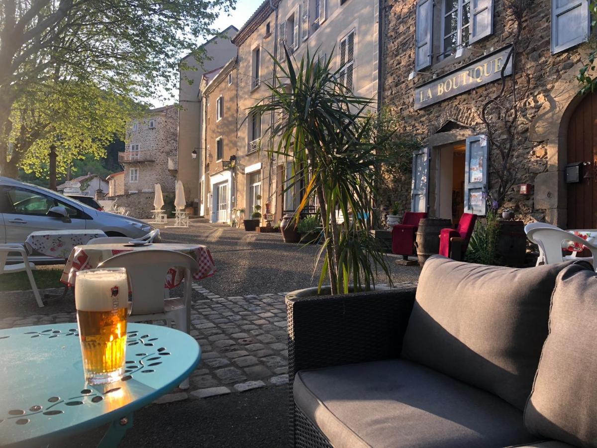 Bed and Breakfast Chez Toon, Bar Deco Blesle Exterior foto