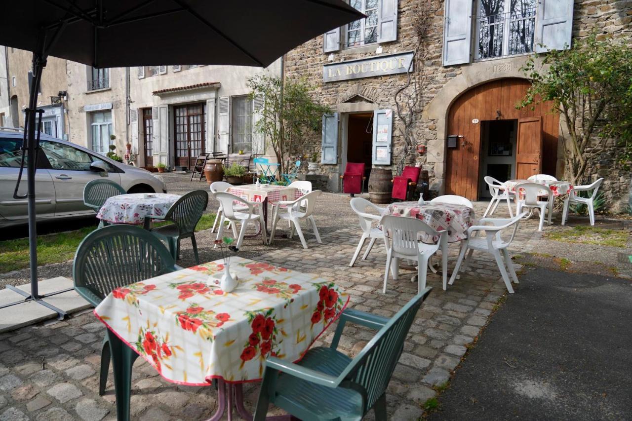 Bed and Breakfast Chez Toon, Bar Deco Blesle Exterior foto