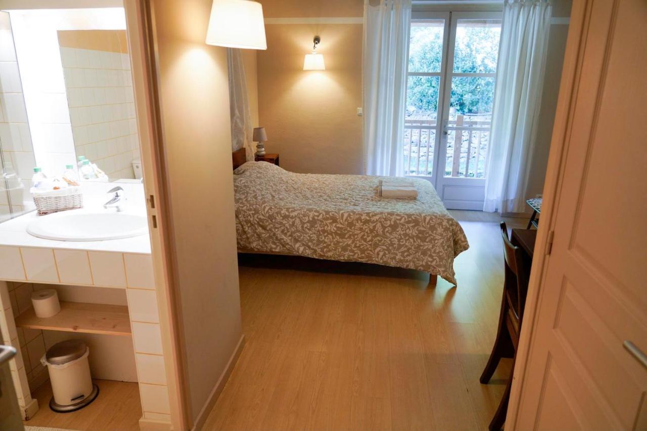 Bed and Breakfast Chez Toon, Bar Deco Blesle Exterior foto